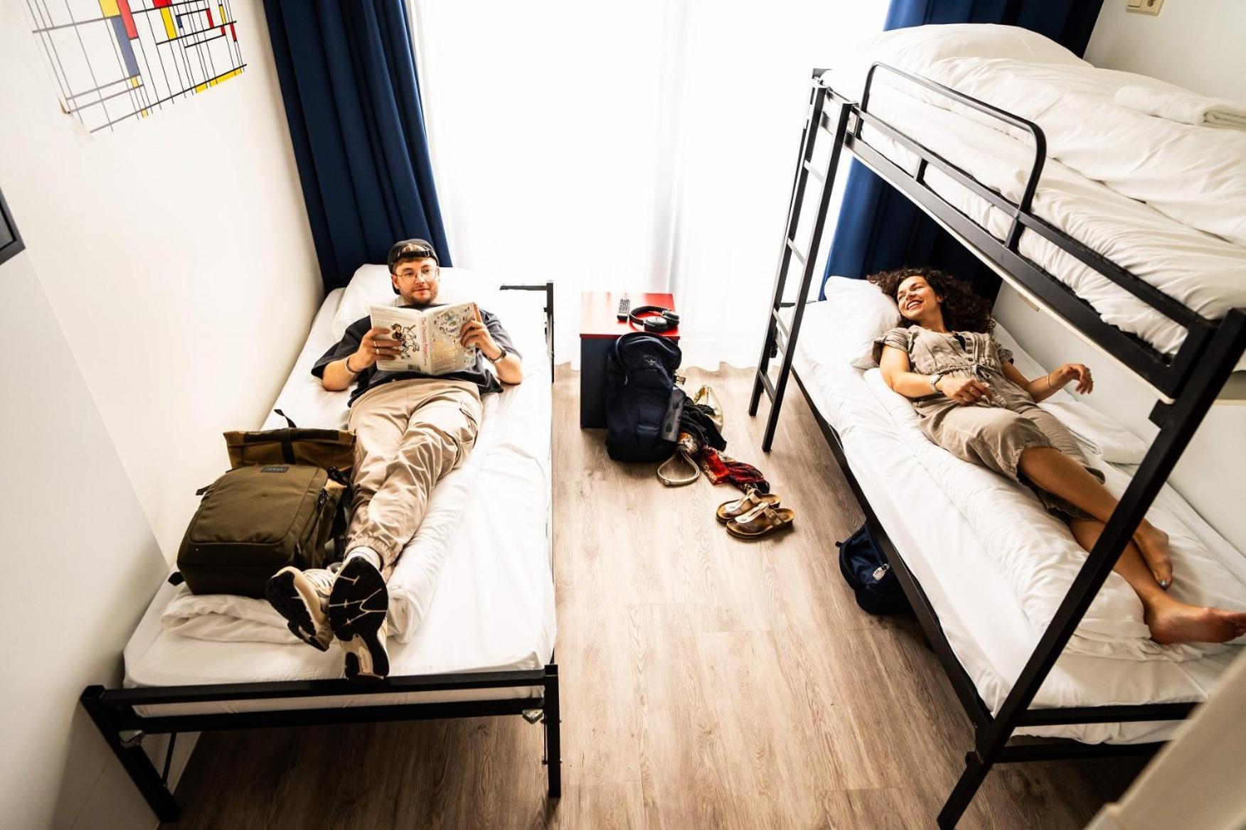 Bud Gett Hostels Groningen Eksteriør bilde